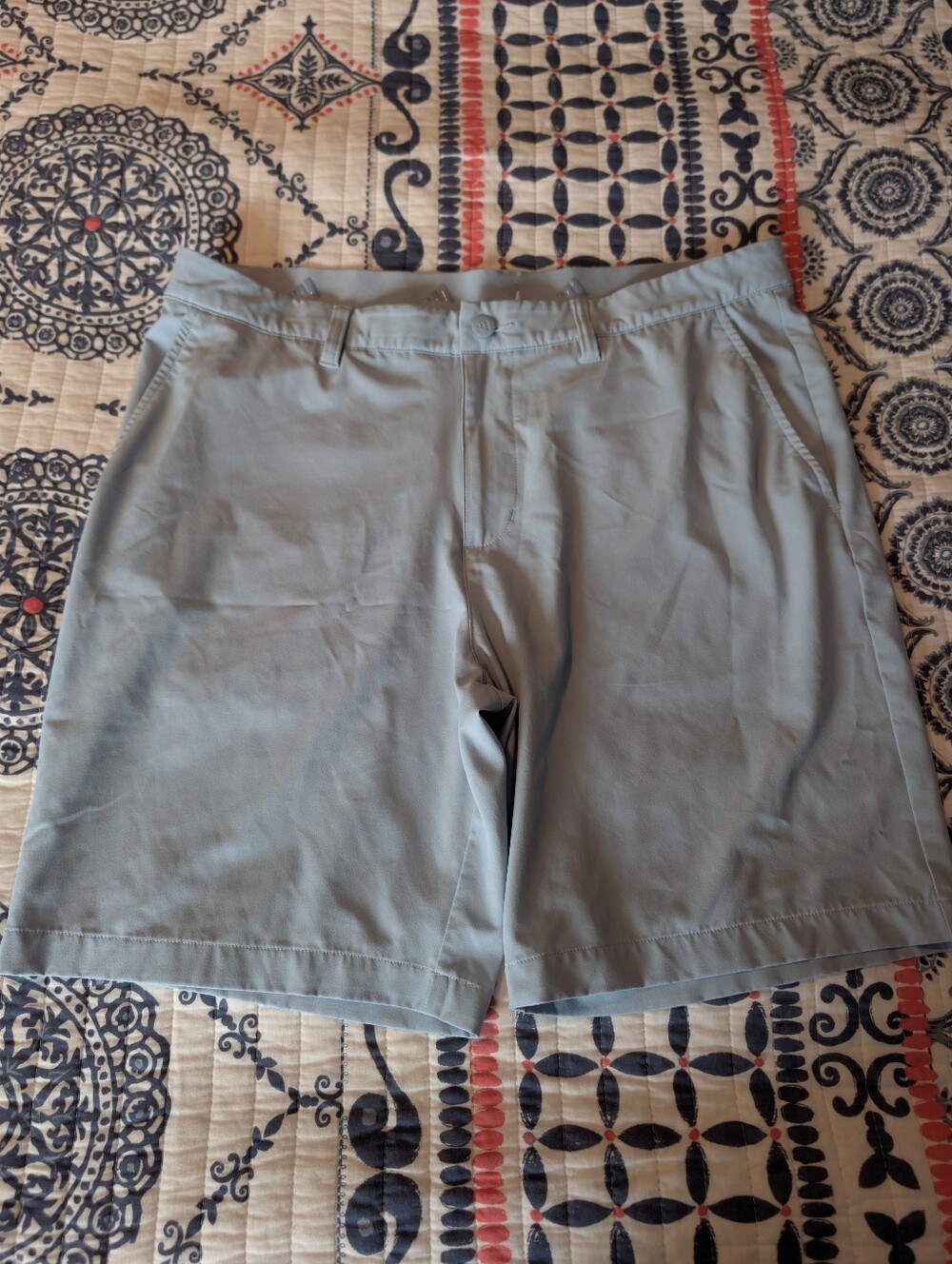 Men's Adidas Lightweight Casual Shorts in Light Gray